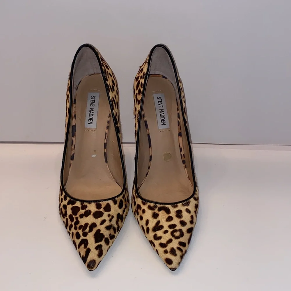 Steve Madden  Women’s Heels, fur dyed leopard print, 4.5 inch heels , Size 10 M - Picture 3 of 14